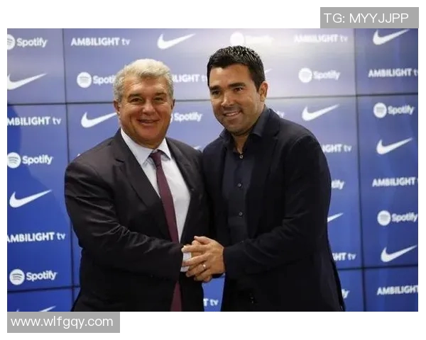 巴萨与尼科经纪人关系紧张经纪人请求加入注册保障引发关注